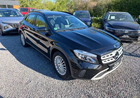 Mercedes-Benz GLA 200, 2019