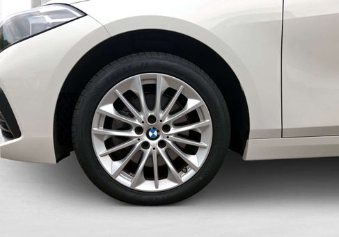 BMW 116, 2022 3