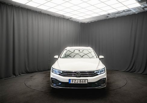 Volkswagen Passat Variant, 2022 3