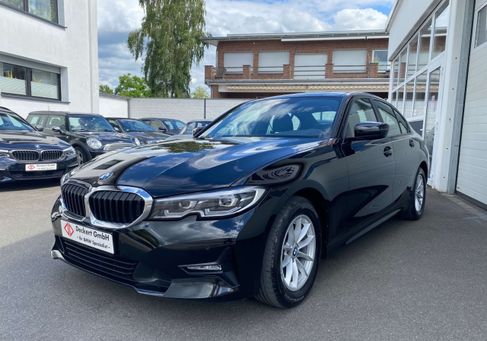 BMW 318, 2019