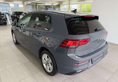Volkswagen Golf, 2023 3