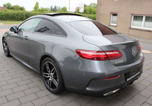 Mercedes-Benz E 200, 2019