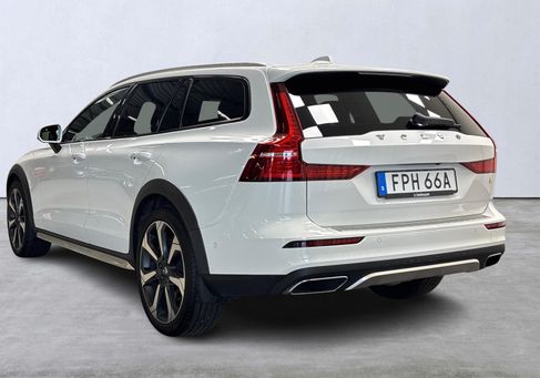 Volvo V60 Cross Country, 2020