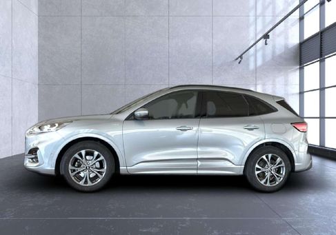 Ford Kuga, 2023