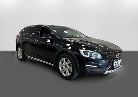 Volvo V60 Cross Country, 2018