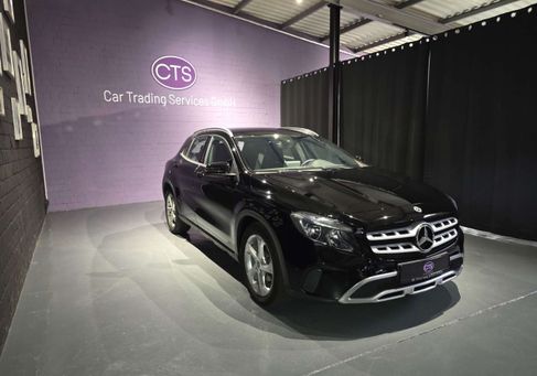 Mercedes-Benz GLA 180, 2018