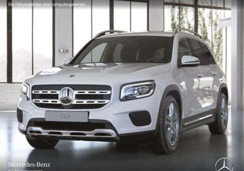 Mercedes-Benz GLB 180, 2022