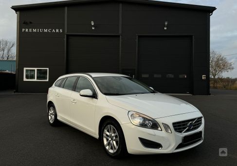 Volvo V60, 2013