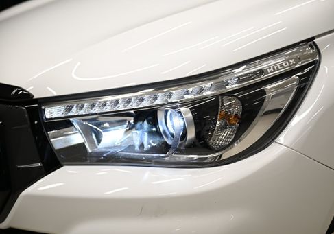 Toyota Hilux, 2020 3