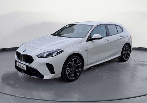 BMW 120, 2025