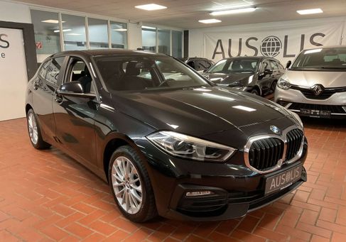 BMW 120, 2023
