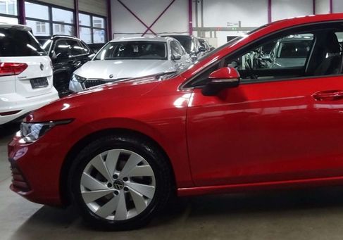 Volkswagen Golf, 2021