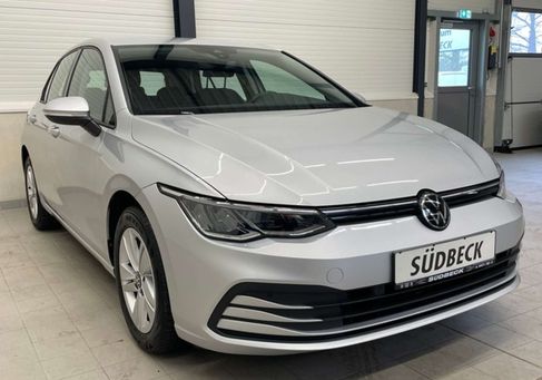 Volkswagen Golf, 2022 3