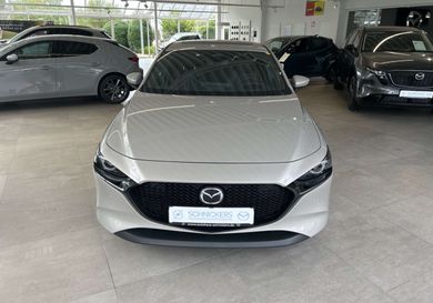 Mazda 3, 2025