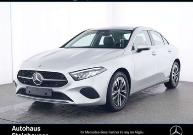 Mercedes-Benz A 200, 2023
