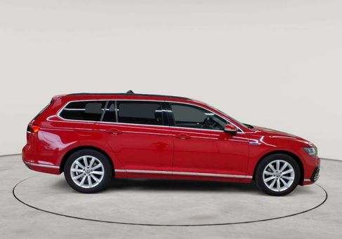 Volkswagen Passat, 2022