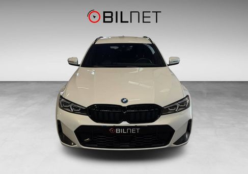 BMW 330, 2023