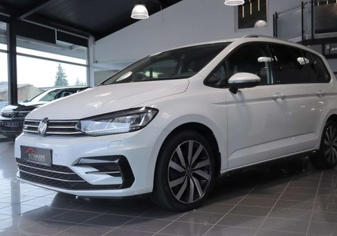 Volkswagen Touran, 2023 2