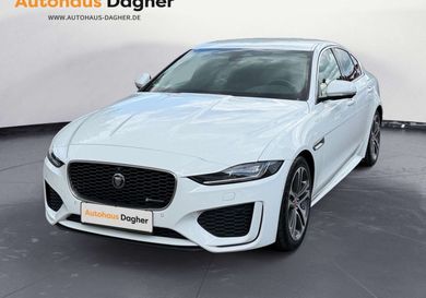 Jaguar XE, 2022