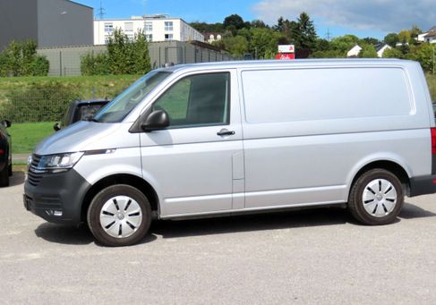 Volkswagen T6 Transporter, 2022 3