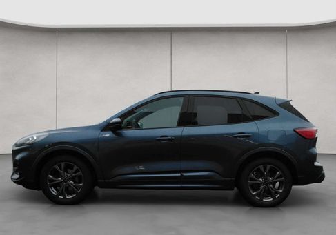 Ford Kuga, 2022