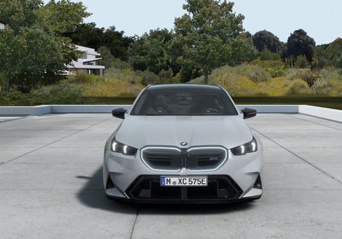 BMW M5, 2026