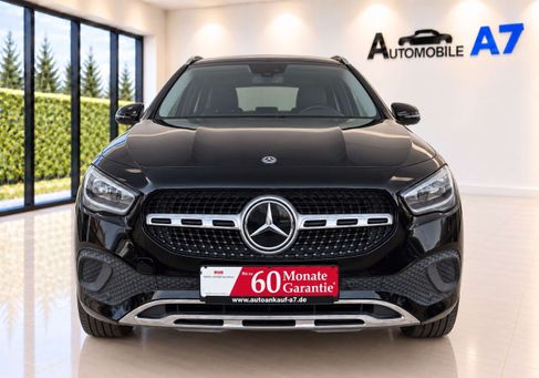Mercedes-Benz GLA 200, 2020 3