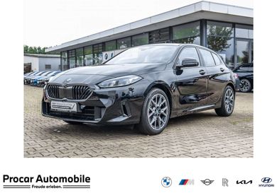 BMW 120, 2025