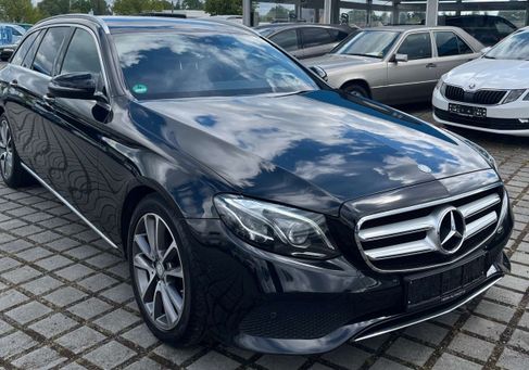 Mercedes-Benz E 200, 2017