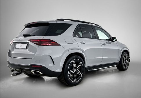 Mercedes-Benz GLE 400, 2026