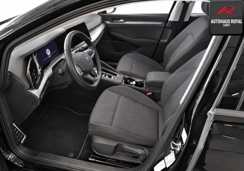 Volkswagen Golf, 2025 2
