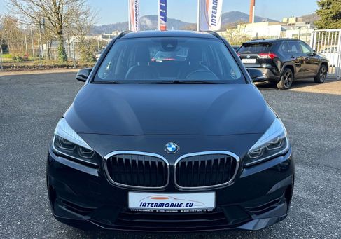 BMW 216, 2022 2