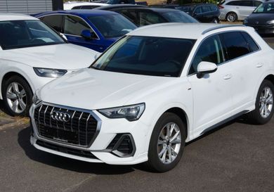 Audi Q3, 2022