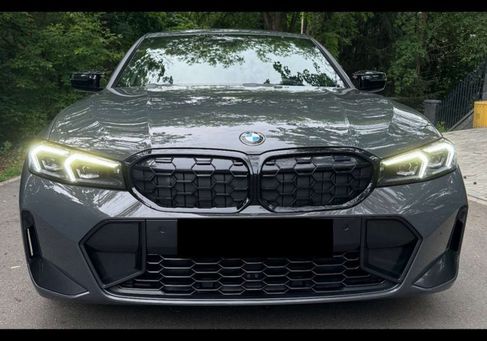 BMW 320, 2023 3