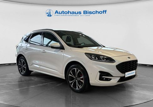 Ford Kuga, 2022