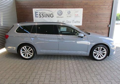 Volkswagen Passat Variant, 2023 2