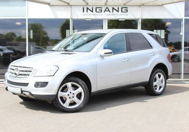 Mercedes-Benz ML 320, 2005