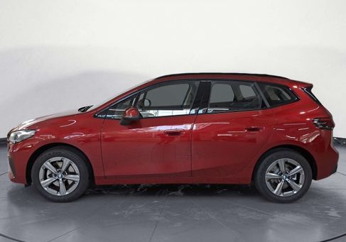 BMW 220, 2025 3