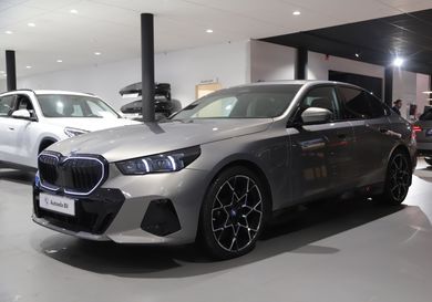BMW 550, 2025