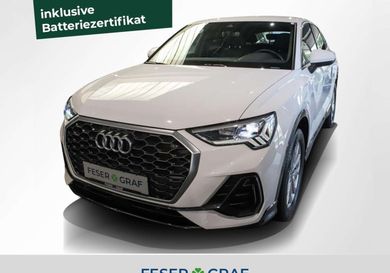 Audi Q3, 2022