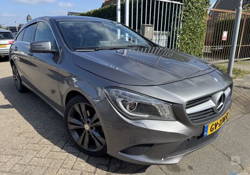 Mercedes-Benz CLA 200 Shooting Brake, 2015