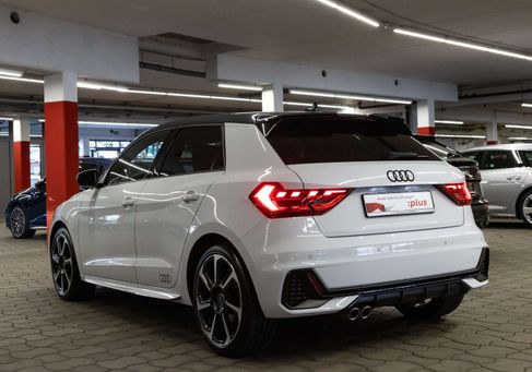 Audi A1, 2022