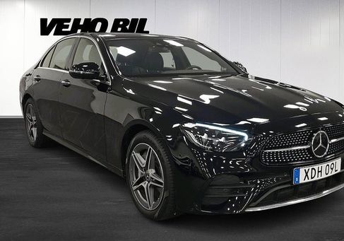 Mercedes-Benz E 300, 2022