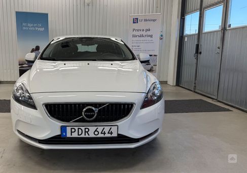 Volvo V40, 2017