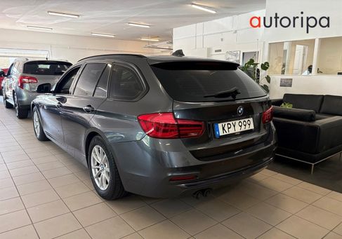 BMW 320, 2019 3