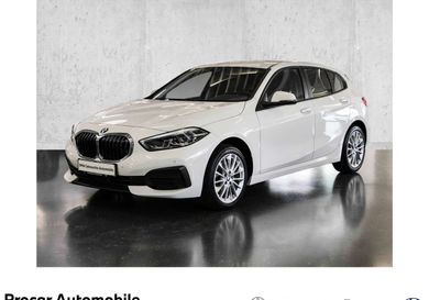 BMW 118, 2022
