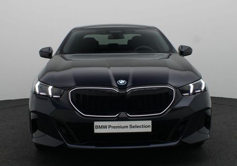 BMW 550, 2026
