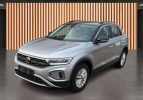 Volkswagen T-Roc, 2023