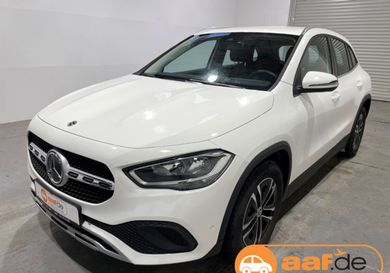 Mercedes-Benz GLA 200, 2023