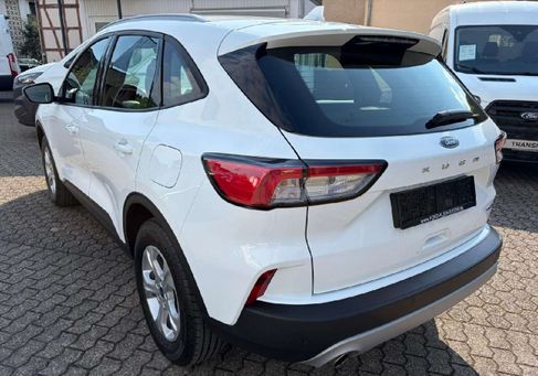 Ford Kuga, 2022